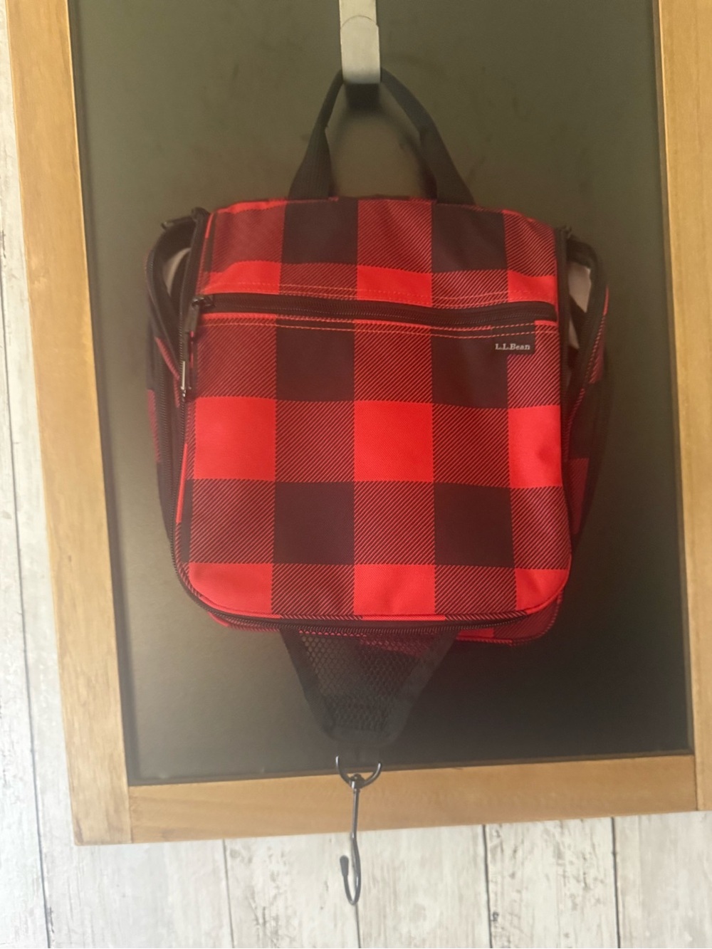 L.L. Bean Medium Hanging Toiletry Bag Personal Organizer Red Buffalo Plaid